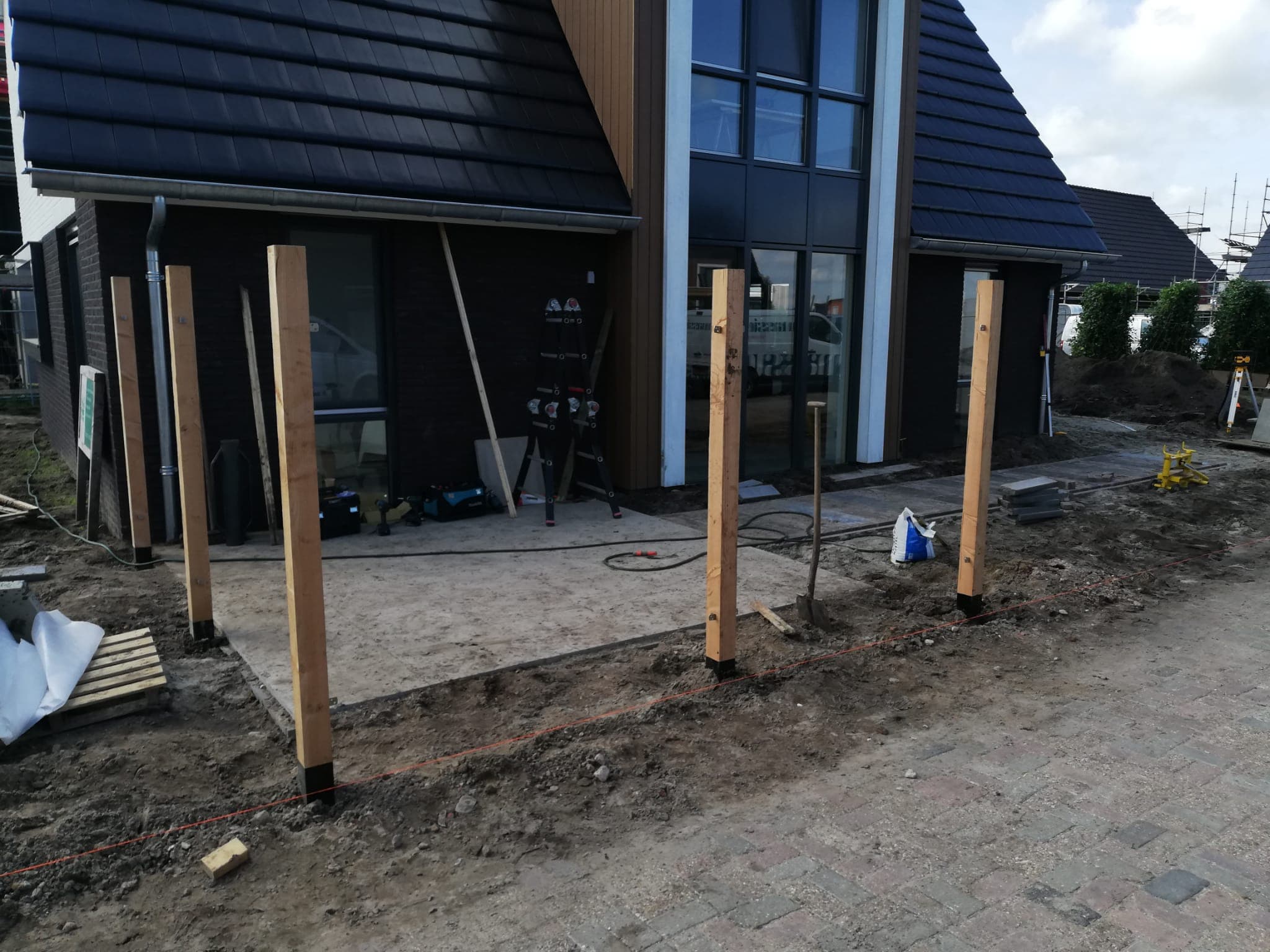 Aanleg gazon en hedera-haag